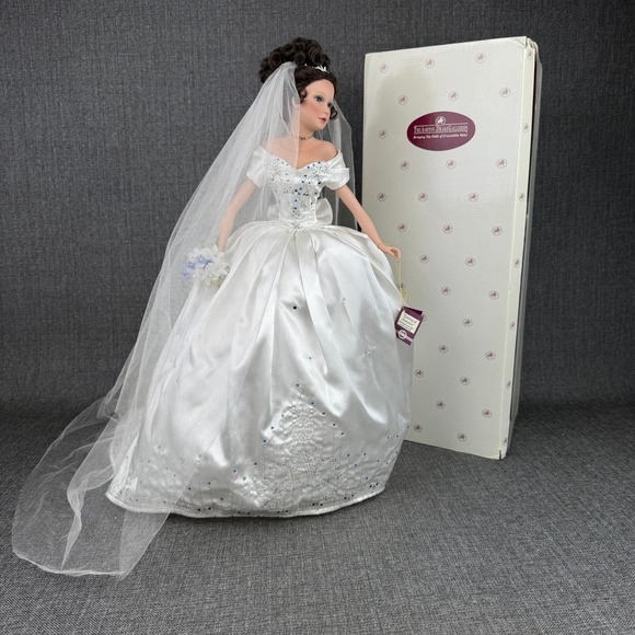 The Ashton Drake Galleries Sandra Bilotto Swaroski Evening Romance Bride Doll - Picture 1 of 16